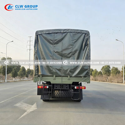 Sinotruk HOWO 6x6 All-Wheel Drive Troop Carrier Truck with 371HP Diesel Engine for 30 Personnel Transport